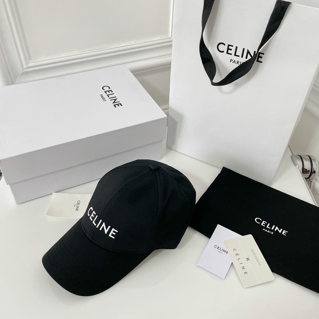 CELINE 赛琳 经典logo字母刺绣棒球帽 鸭舌帽 帽子 黑色 B0