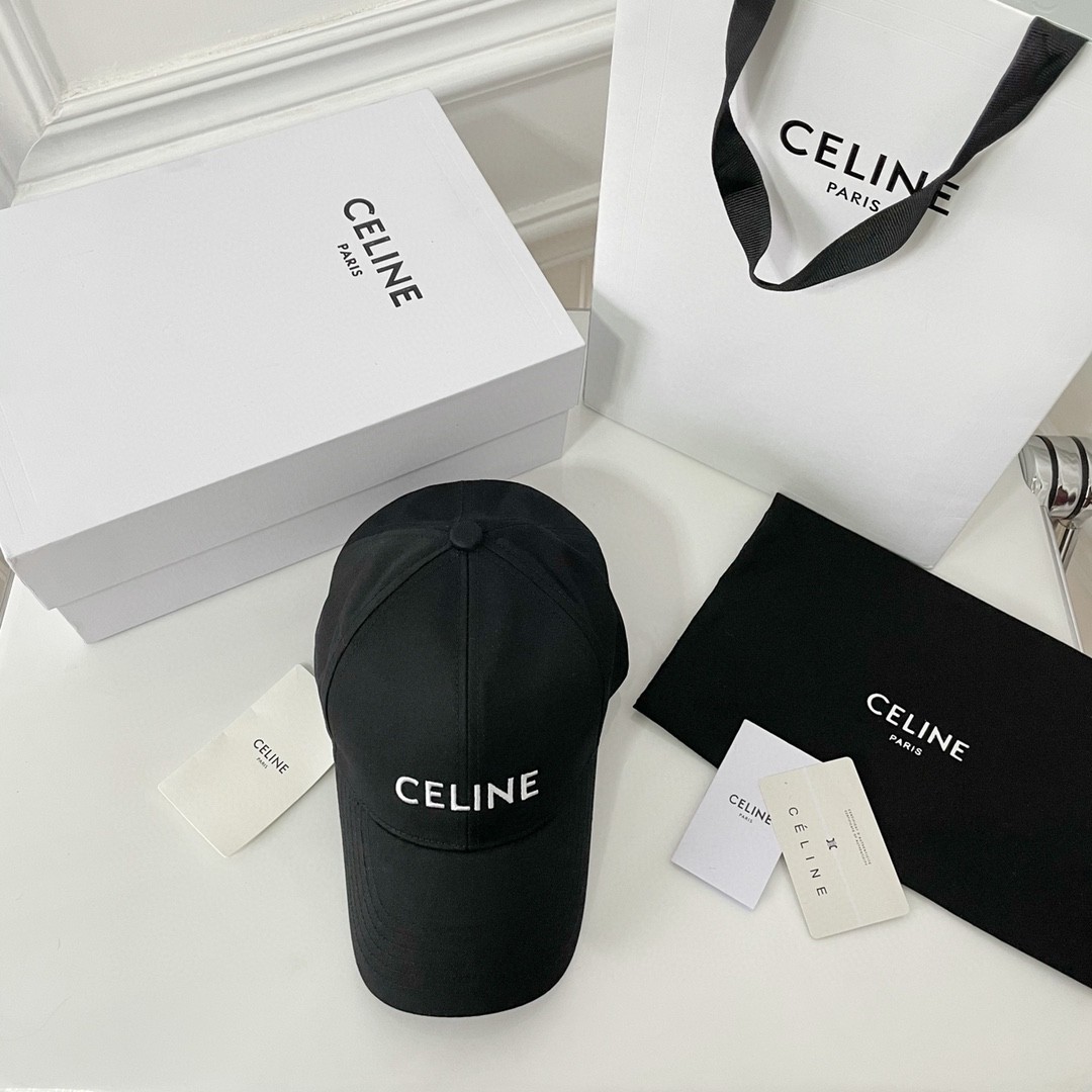 CELINE 赛琳 经典logo字母刺绣棒球帽 鸭舌帽 帽子 黑色 B0