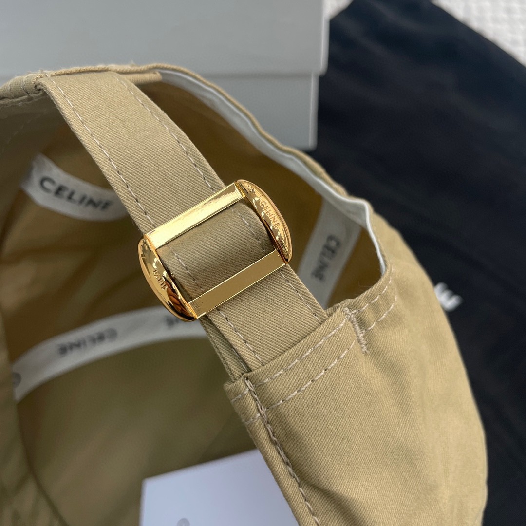 CELINE 赛琳 16字母绣花棒球帽 鸭舌帽 帽子 卡其色 B0
