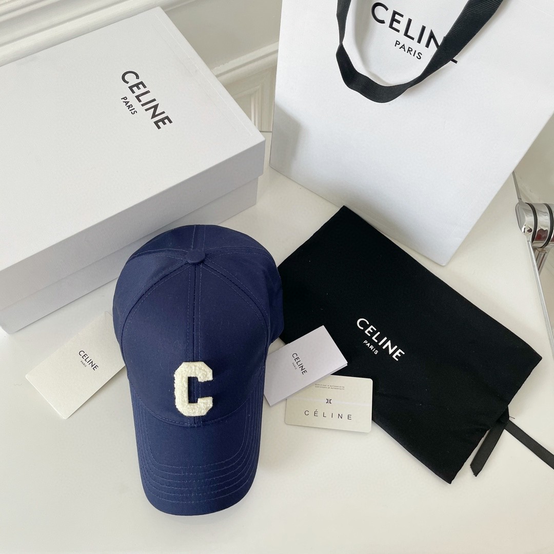 CELINE 赛琳 C字母绣花棒球帽 鸭舌帽 帽子 蓝色 B0