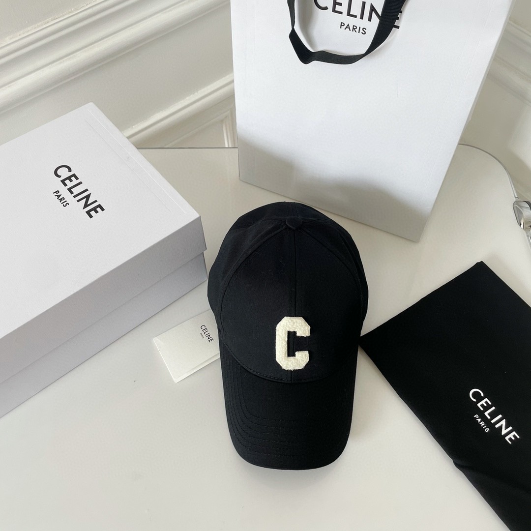 CELINE 赛琳 C字母绣花棒球帽 鸭舌帽 帽子 黑色 B0
