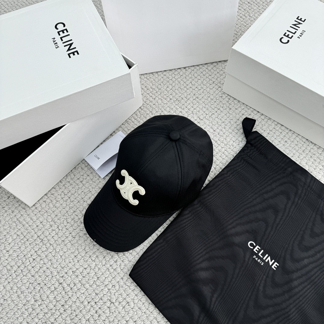 CELINE 赛琳 凯旋门绣花棒球帽 鸭舌帽 帽子 黑色 B0