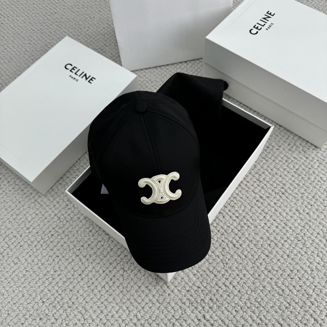 CELINE 赛琳 凯旋门绣花棒球帽 鸭舌帽 帽子 黑色 B0