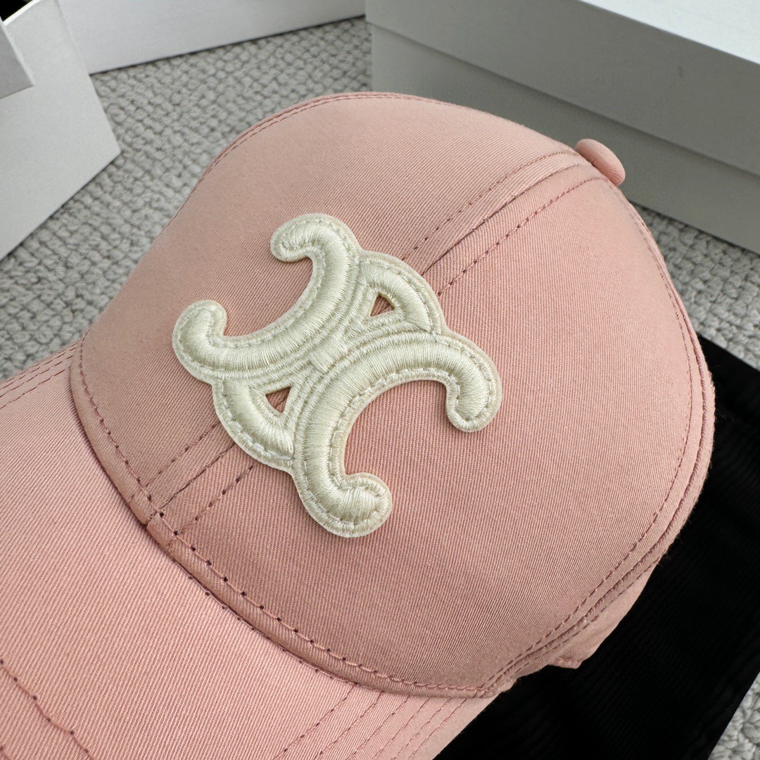 CELINE 赛琳 凯旋门绣花棒球帽 鸭舌帽 帽子 淡粉色 B0