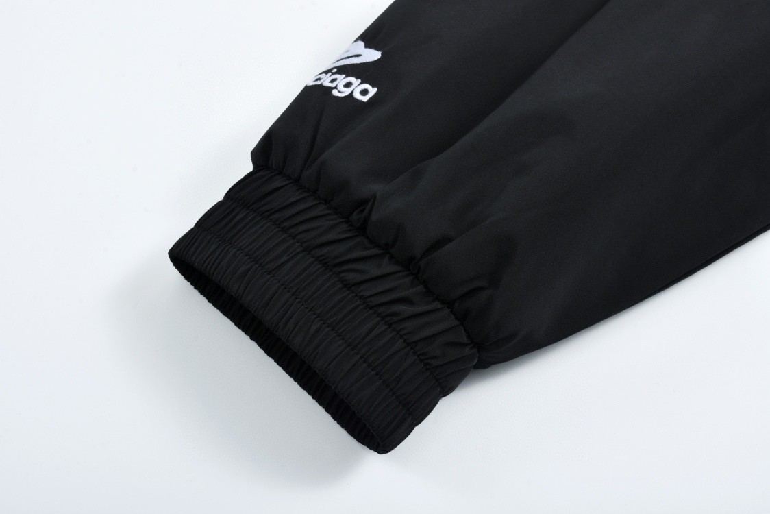 Balenciaga 巴黎世家 3B 滑雪羊羔毛拼接连帽卫衣 外套 长袖 黑色 B5