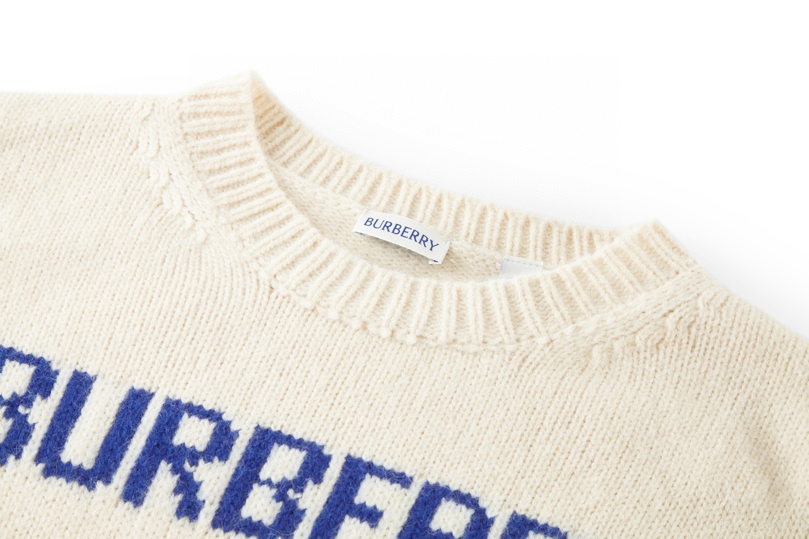 Burberry 巴宝莉 战马提花圆领毛衣 针织衫 长袖 白色 黑色 灰色 B0 81030451