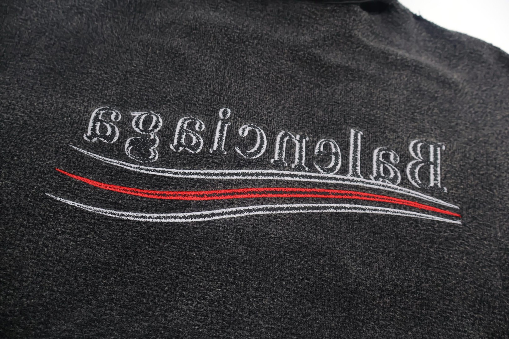 Balenciaga 巴黎世家 反转可乐拉链连帽做旧卫衣 外套 长袖 灰色 B5 830253TSVF29668