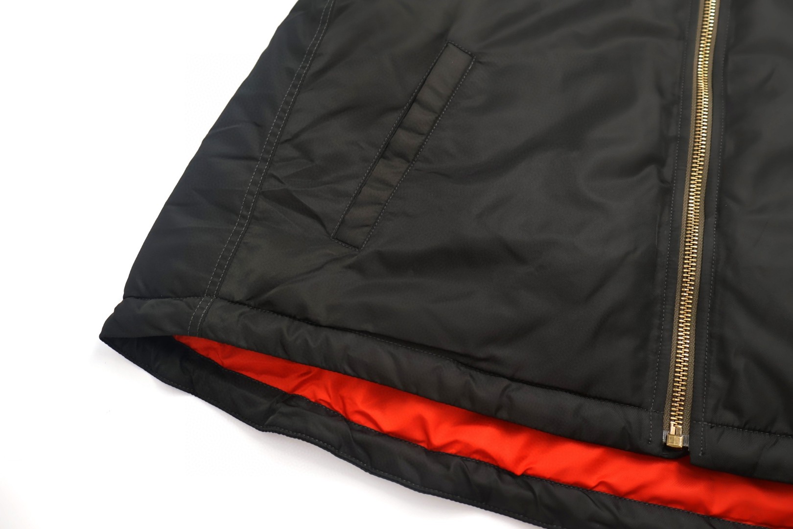 LOUIS VUITTON 路易威登 走秀飞行棉服外套 夹克 保暖 黑色 C0 1AIMS4