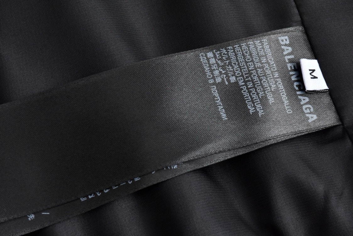 Balenciaga 巴黎世家 Paris字母logo皮衣棉服夹克 棒球服 外套 长袖 秋冬 黑色 D0