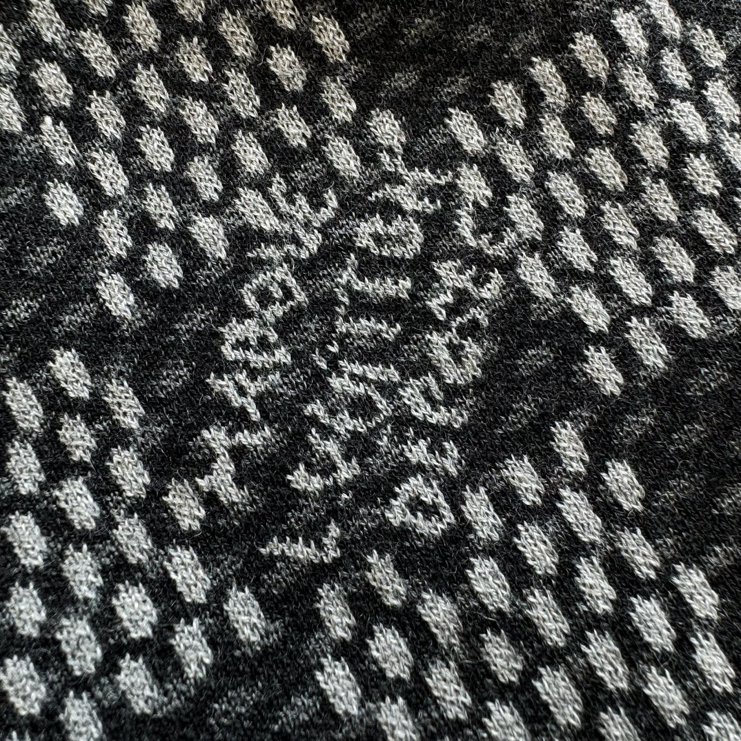 LOUIS VUITTON 路易威登 棋盘格毛织套头毛衣 外套 长袖 黑色 B5 1AFWHW