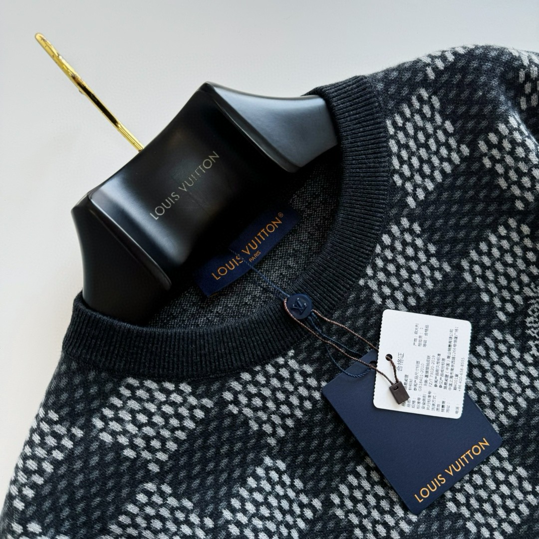 LOUIS VUITTON 路易威登 棋盘格毛织套头毛衣 外套 长袖 黑色 B5 1AFWHW