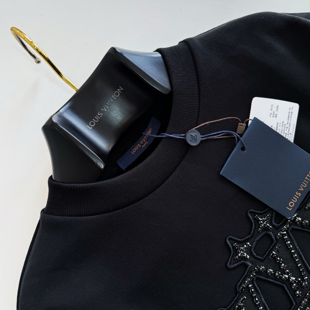 LOUIS VUITTON 路易威登 章仔刺绣手工钻套头卫衣 外套 黑色 B5 1AHCNF