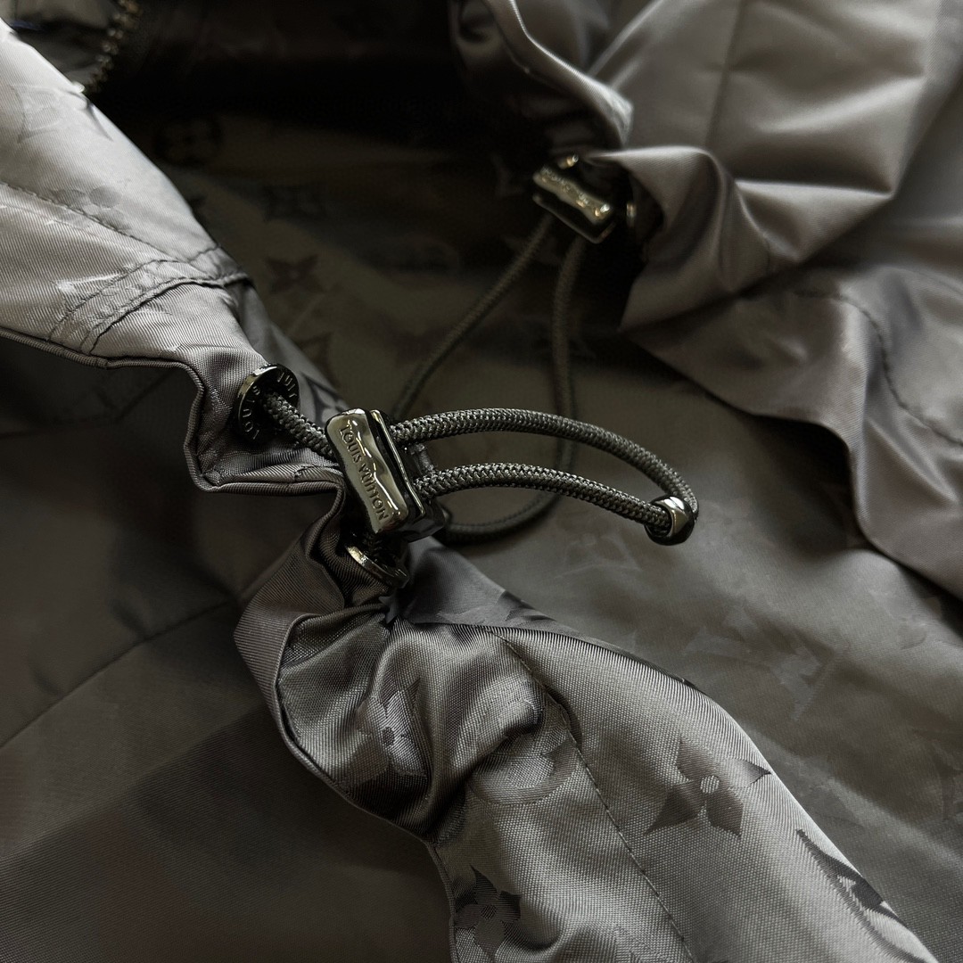 LOUIS VUITTON 路易威登 双面满印拉链外套 夹克 长袖 黑色 C0 