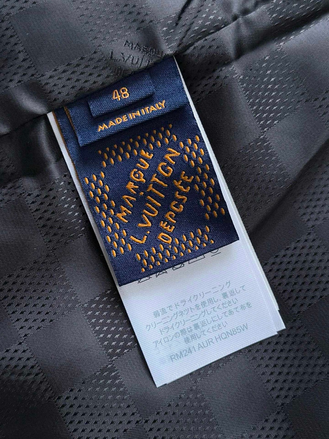 LOUIS VUITTON 路易威登 水钻夹克 外套 棒球服 黑色 C0 1AHBGU