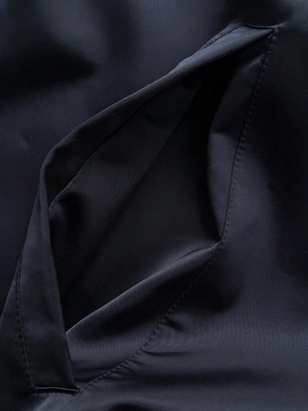 LOUIS VUITTON 路易威登 水钻夹克 外套 棒球服 黑色 C0 1AHBGU