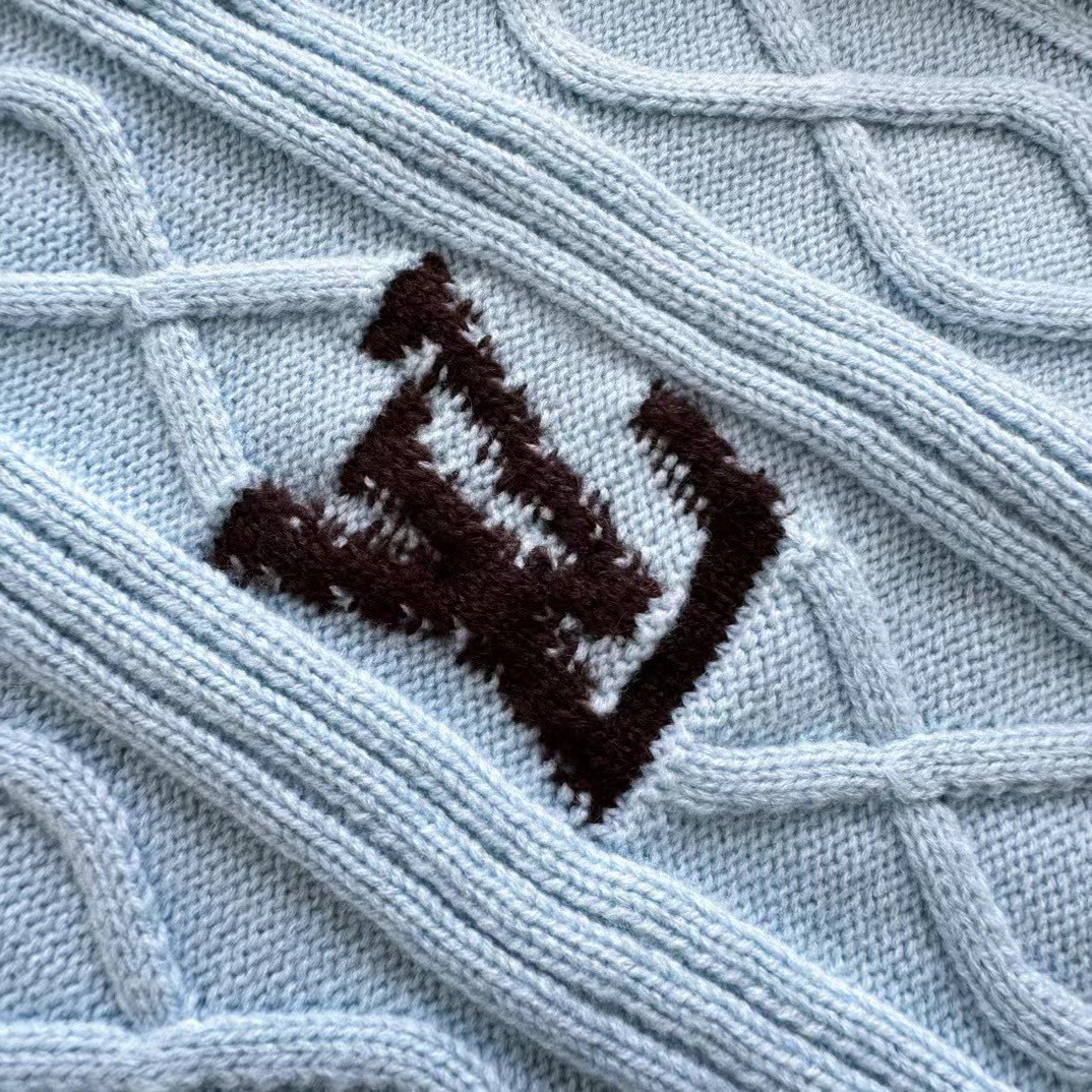 LOUIS VUITTON 路易威登 Tyler 联名款 立体窗花拼色V领毛衣 针织衫 外套 长袖 蓝色 B5 1AFPYY