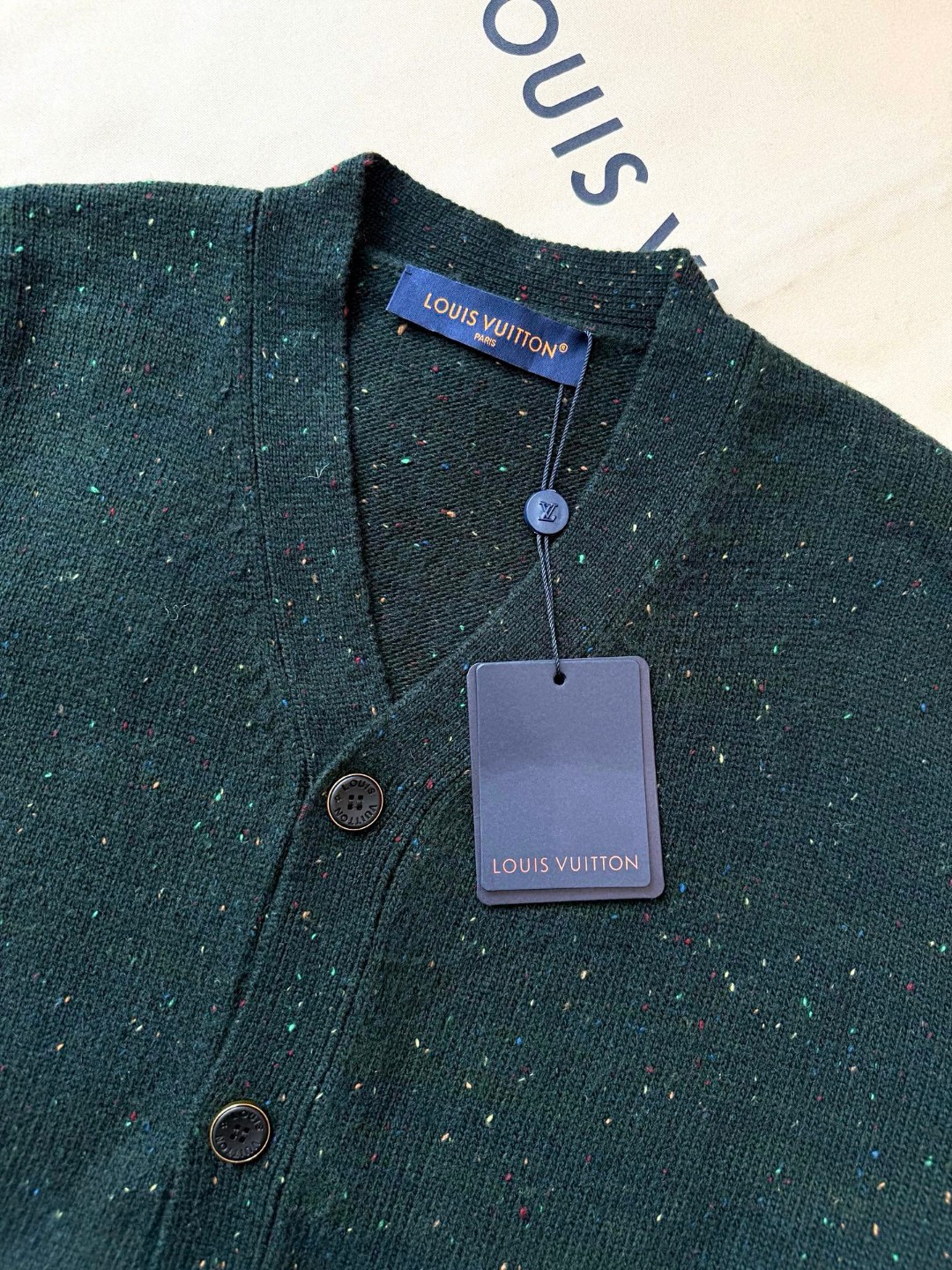 LOUIS VUITTON 路易威登 Nigo 联名款  logo星空V领开衫 毛衣 针织衫 外套 长袖 C0 1AIMBO