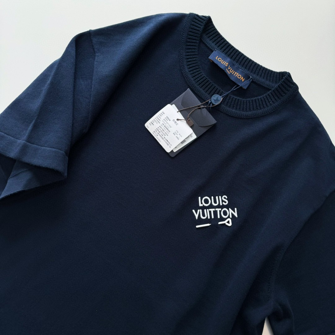 LOUIS VUITTON 路易威登 别针扣针织T恤 短袖 藏蓝色 粉色 黑色 白色 A5 1AFBUU