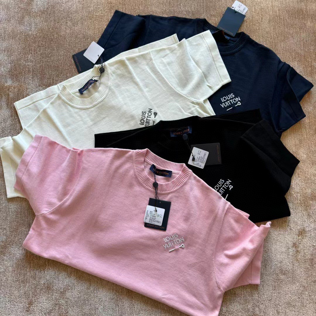 LOUIS VUITTON 路易威登 别针扣针织T恤 短袖 藏蓝色 粉色 黑色 白色 A5 1AFBUU
