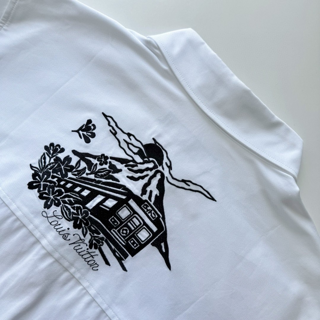 LOUIS VUITTON 路易威登 Nigo 联名款 樱花刺绣衬衫 短袖 白色 A5 1AIMI9