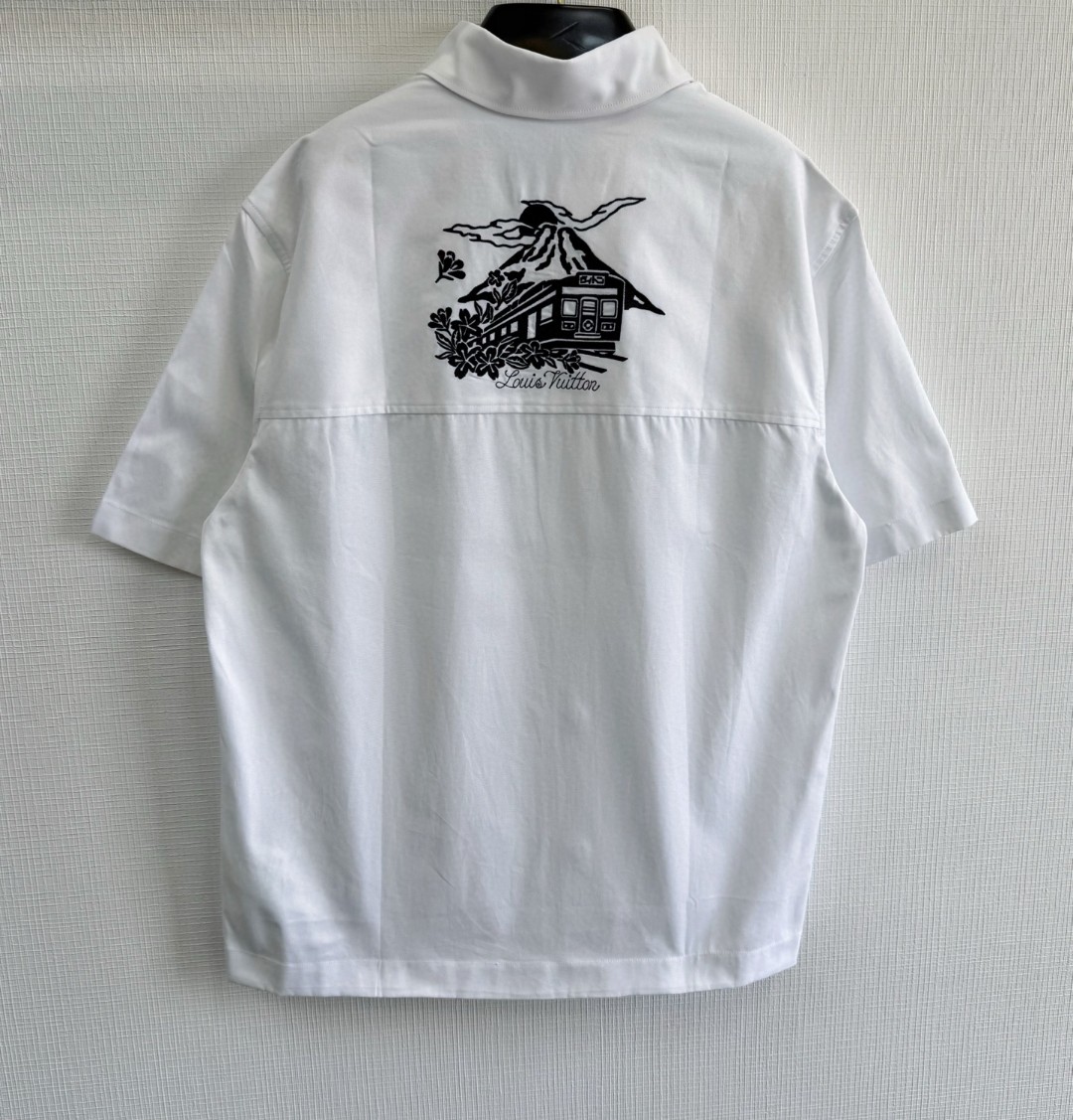 LOUIS VUITTON 路易威登 Nigo 联名款 樱花刺绣衬衫 短袖 白色 A5 1AIMI9