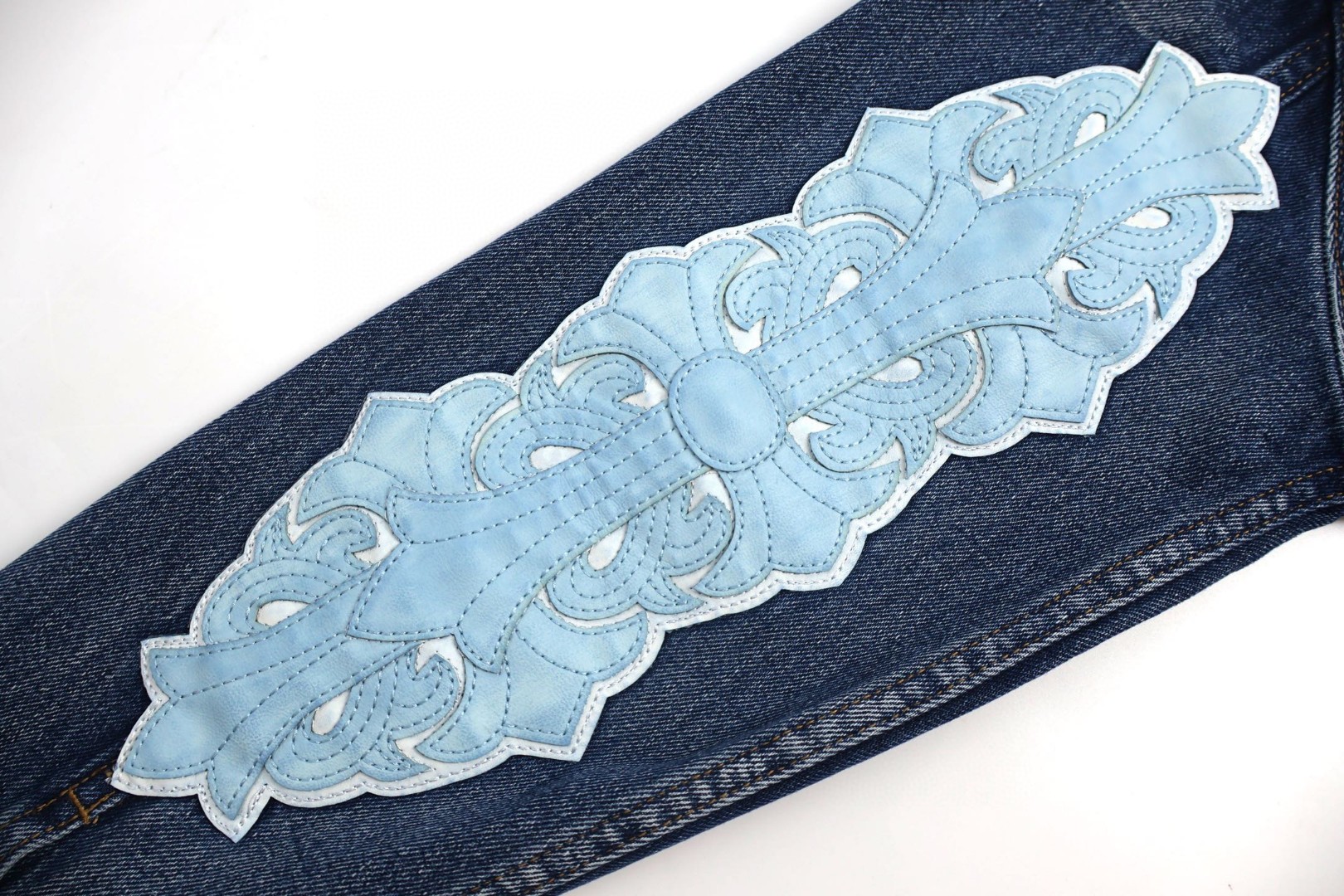 Chrome Hearts 克罗心 袖十字花牛仔外套 夹克 长袖 蓝色 蓝红色 蓝粉色 C0