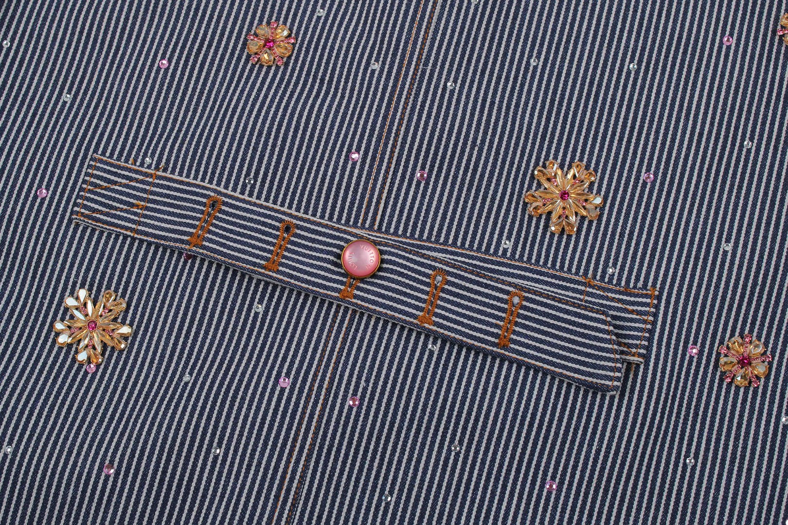 LOUIS VUITTON 路易威登 Nigo联名款 手缝水钻工装外套 夹克 蓝色 D0 1AILMB