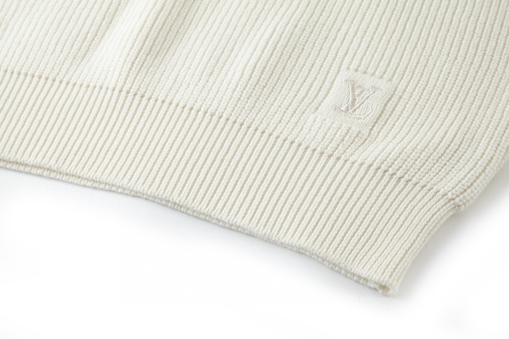 LOUIS VUITTON 路易威登 刺绣标识毛衣 针织衫 长袖 白色 B0