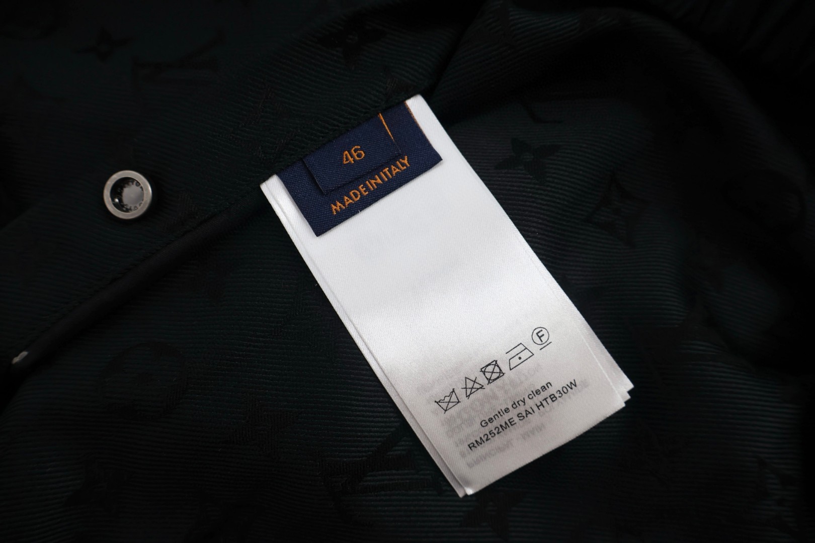 LOUIS VUITTON 路易威登 铁标双面两穿 夹克 外套 D0 1AGTFJ