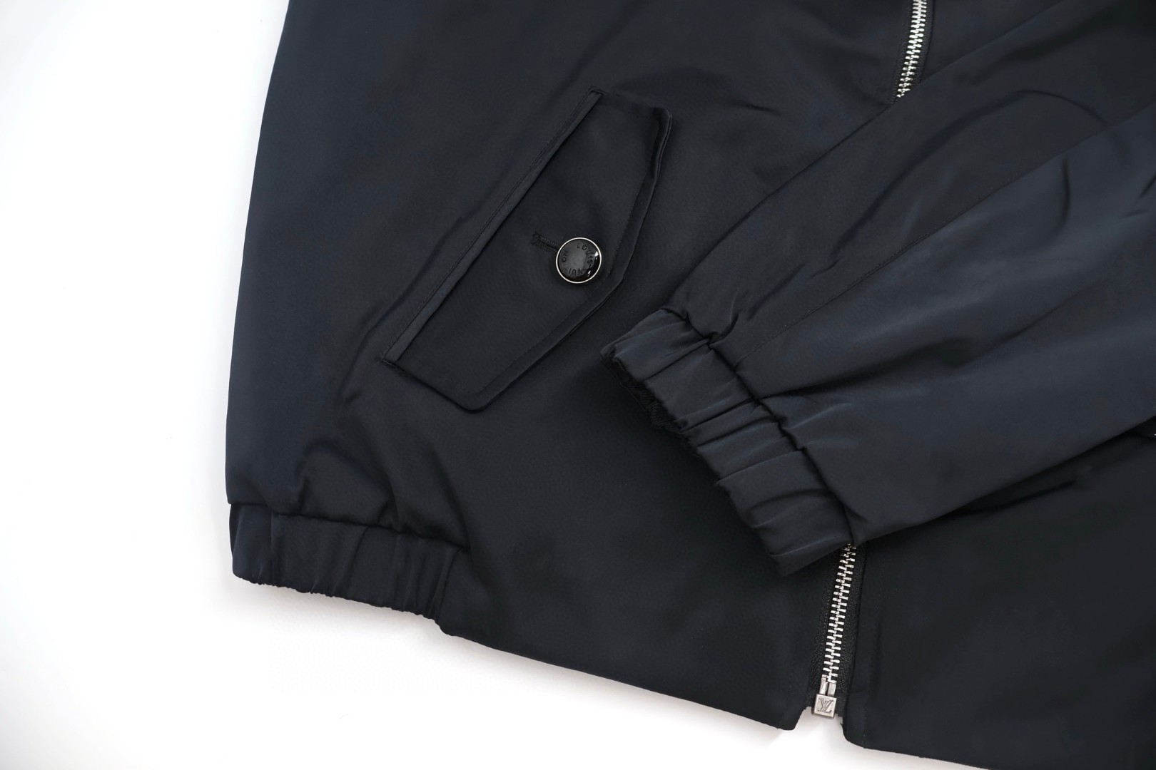 LOUIS VUITTON 路易威登 铁标双面两穿 夹克 外套 D0 1AGTFJ