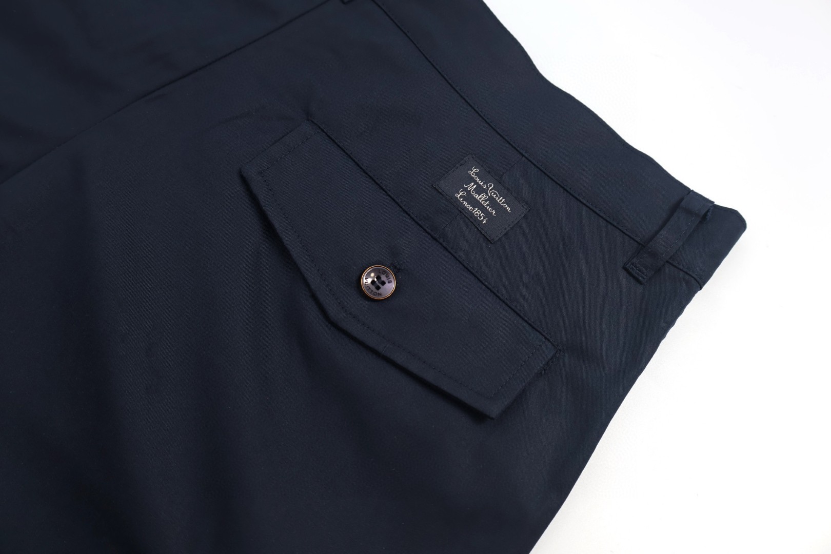 LOUIS VUITTON 路易威登 口袋刺绣工装裤 裤子 长裤 藏蓝色 卡其色 B5 1AIK53