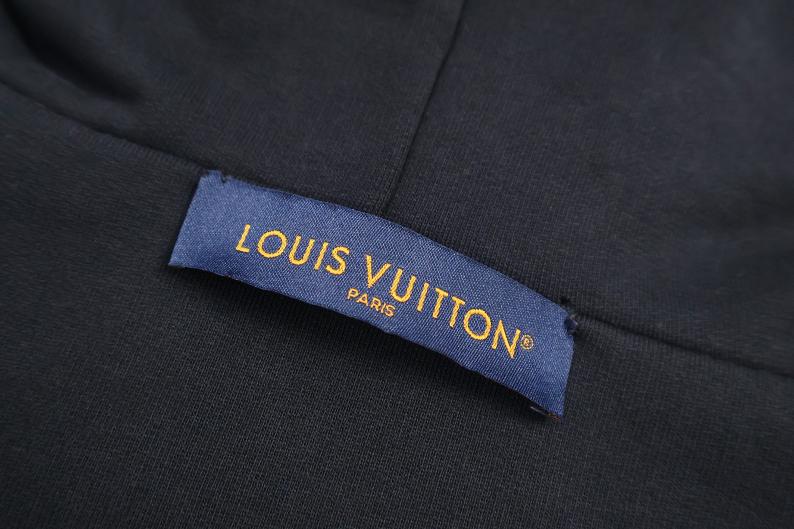 LOUIS VUITTON 路易威登 双面两穿拉链连帽马甲 背心 夹克 外套 B5 1AIKCD
