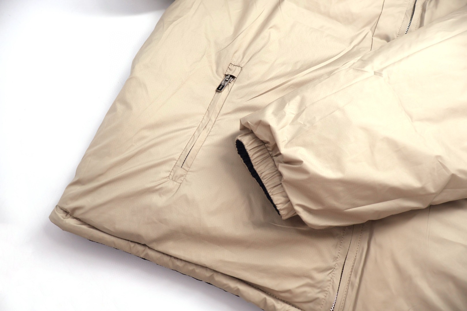 MIU MIU 缪缪 双面两穿立领羽绒服 夹克 外套 长袖 保暖 D0 ML1320-17OP-F0OQU-S-OOO