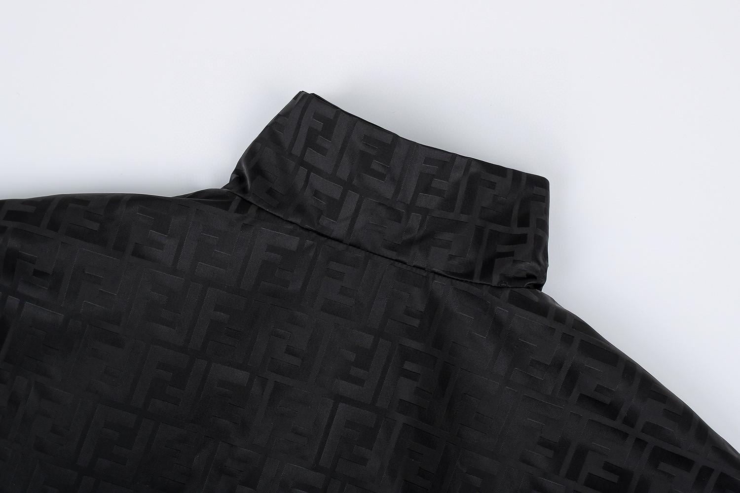 FENDI 芬迪 立领尼龙飞行员夹克 外套 长袖 黑色 C0 FAA951ATN9F0GME