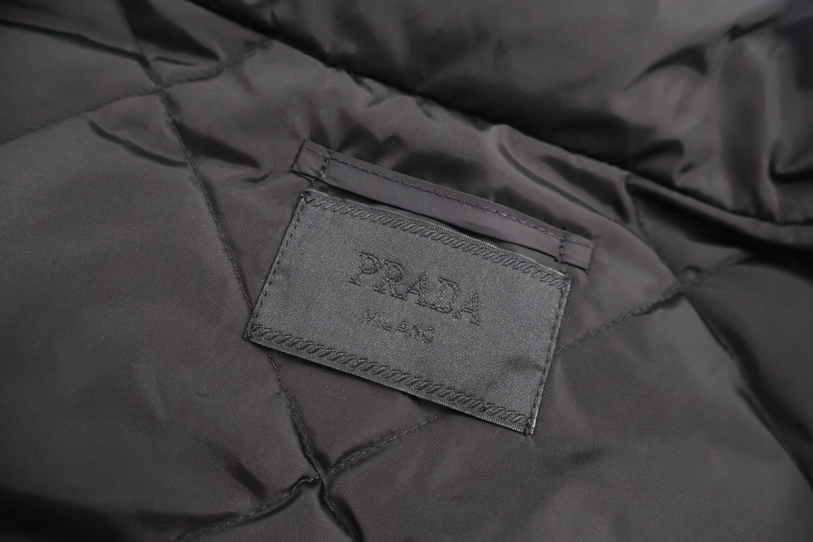 PRADA 普拉达 机能风立领羽绒服 夹克 外套 长袖 黑色 D0 SGC842-16BF-F0002-S-OOO