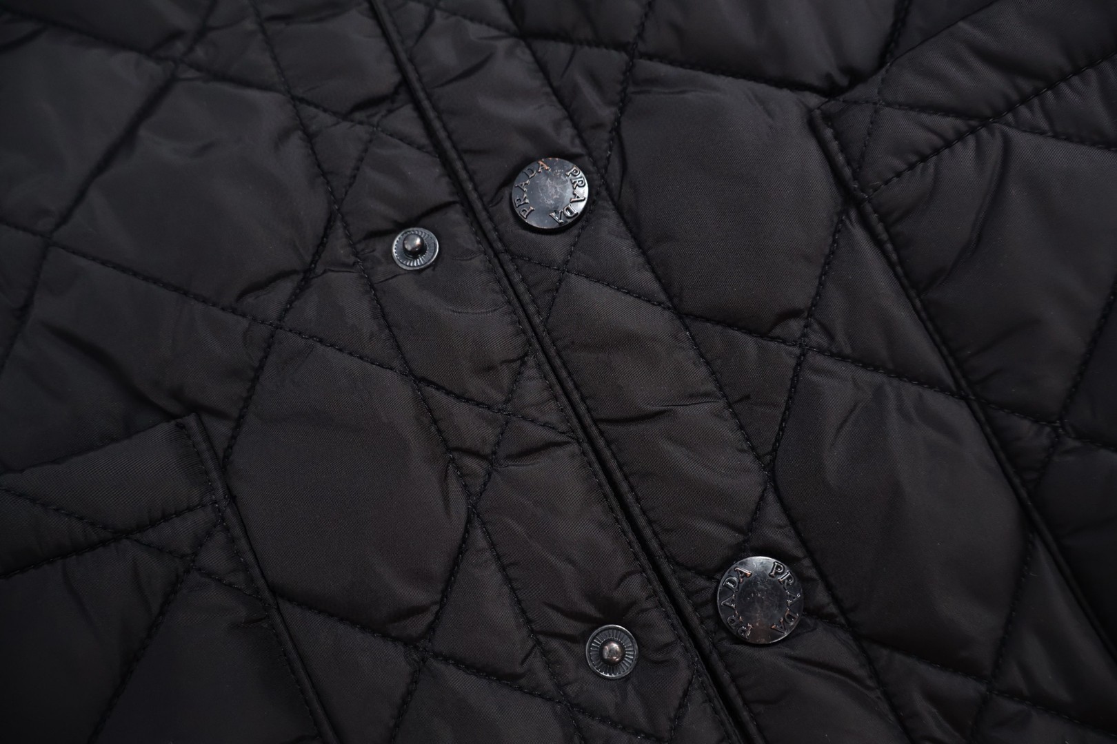 PRADA 普拉达 灯芯绒翻领菱格棉服 夹克 外套 长袖 黑色 C0 SGC765-1WQ9-F0002-S-OOO