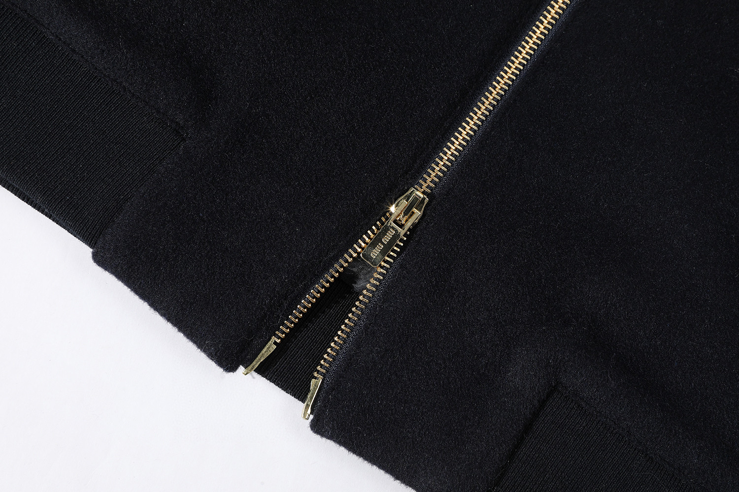 MIU MIU 缪缪 羊绒混纺拉链棒球服外套 夹克 长袖 黑色 C0