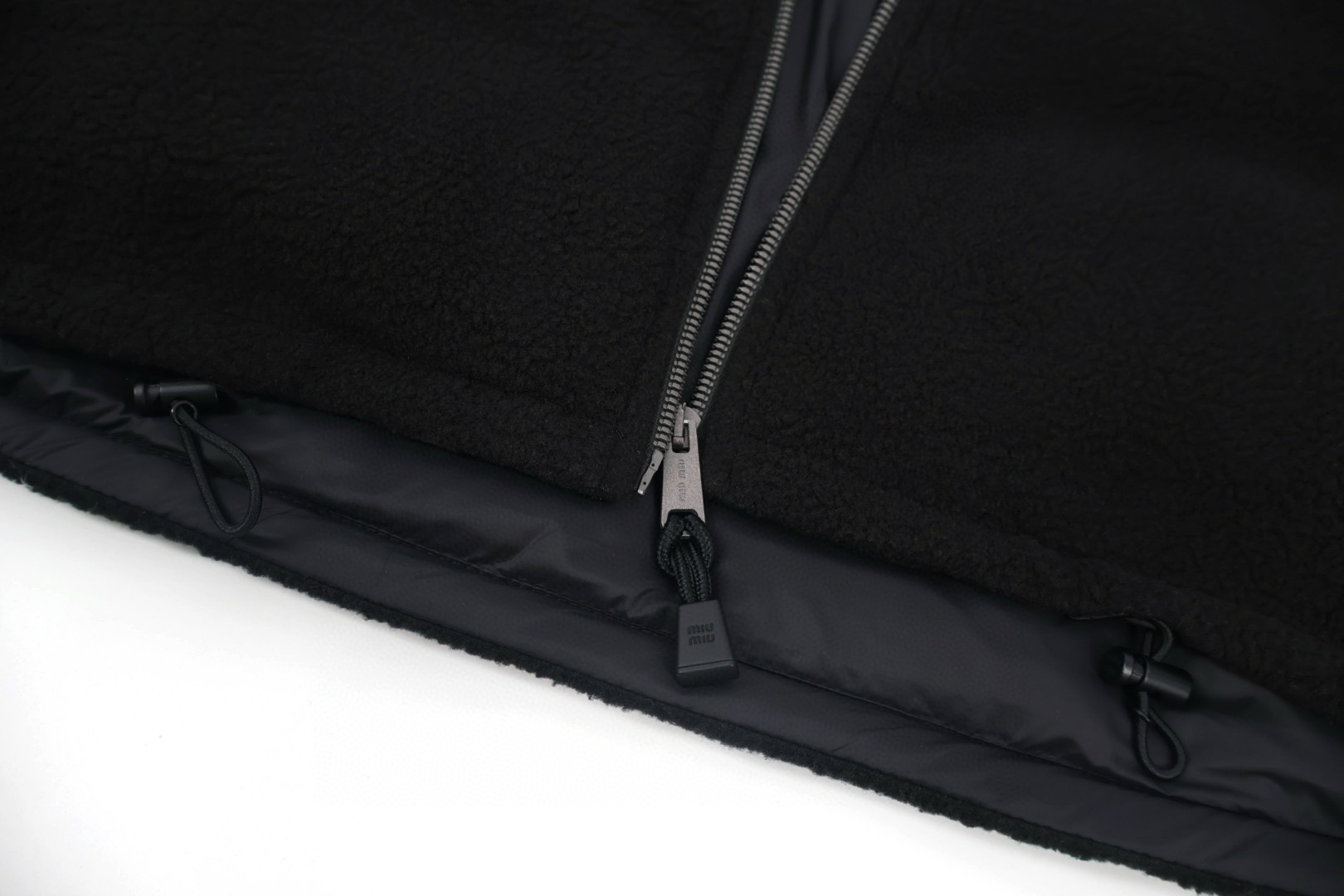 MIU MIU 缪缪 摇粒绒毛领羽绒服 夹克 外套 长袖 保暖 黑色 D0 ML1123-17OQ-F0008-S-OOO