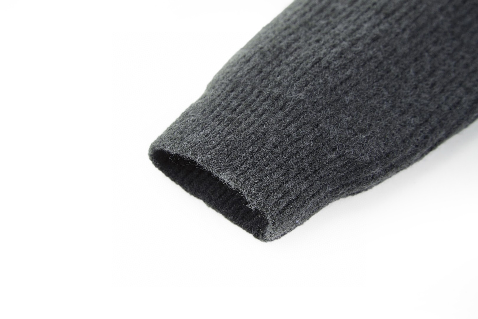 GUCCl 古驰 羊绒嵌花字母标识圆领毛衣 外套 长袖 灰色 A5 833499XKEYJ1043