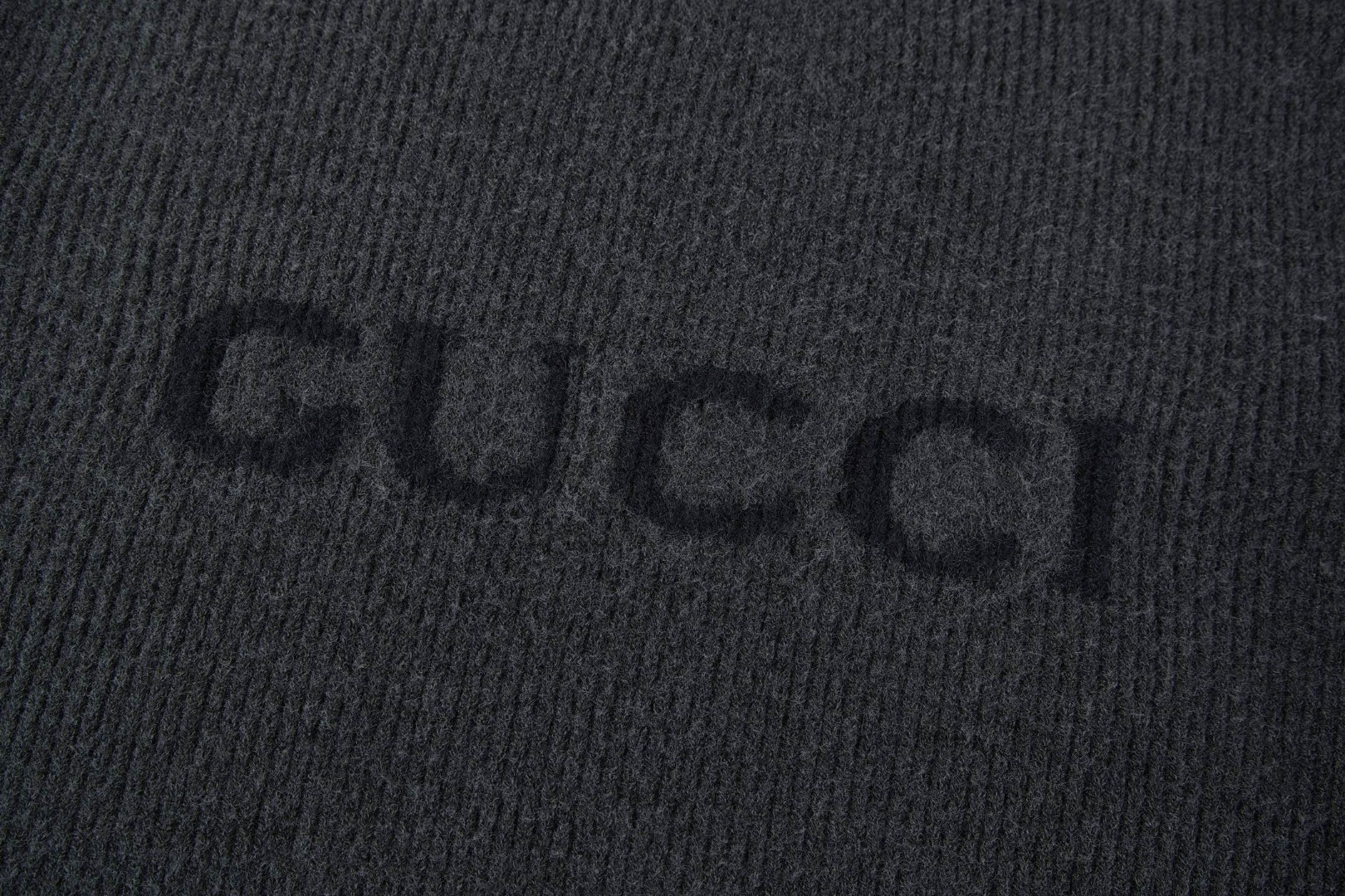 GUCCl 古驰 羊绒嵌花字母标识圆领毛衣 外套 长袖 灰色 A5 833499XKEYJ1043