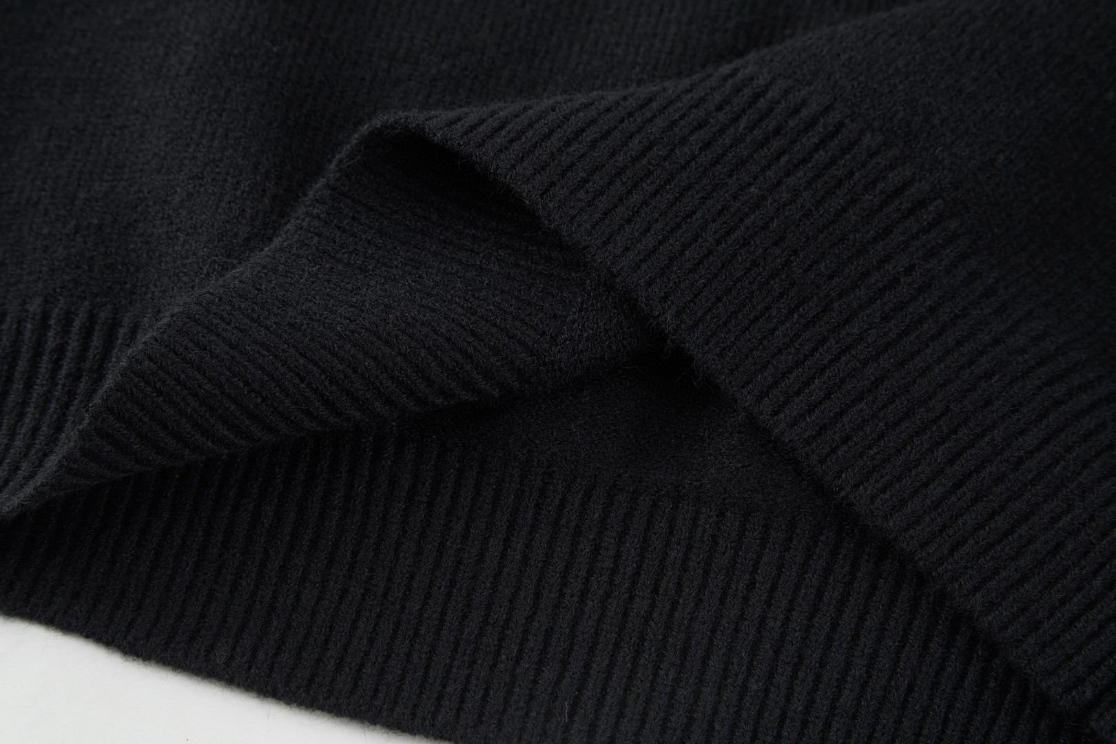 CELINE 赛琳 刺绣标识针织衫 毛衣 长袖 咖色 蓝色 藏青色 绿色 卡其色 黑色 B0 