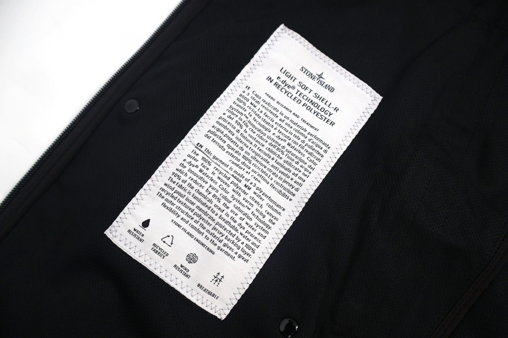 STONE ISLAND 石头岛 软壳冲锋衣夹克 外套 长袖 黑色 C0 801540227-V0020