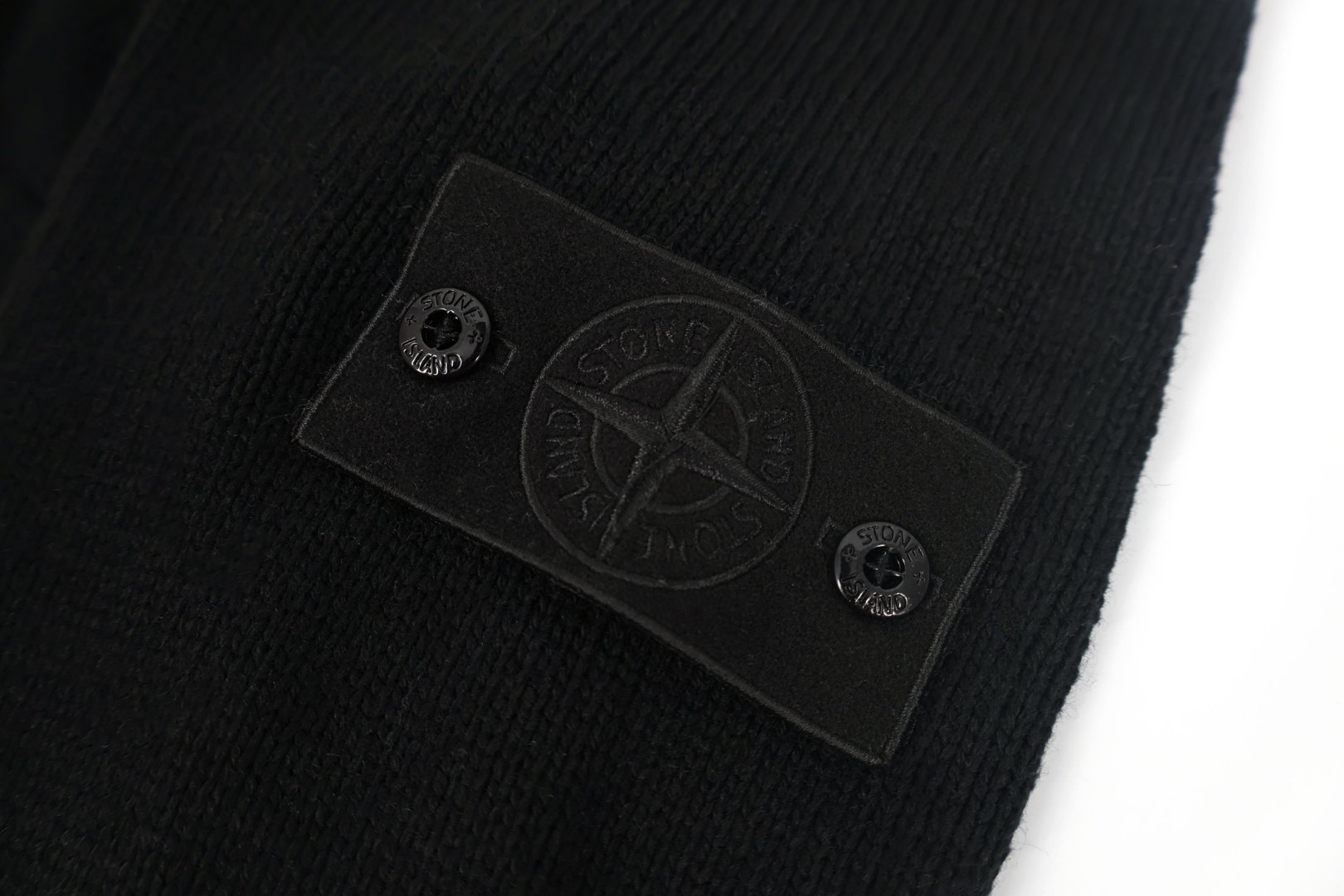 STONE ISLAND 石头岛 袖标羊毛针织拉链外套 毛衣 针织衫 长袖 黑色 B0 8115528FA-V0029