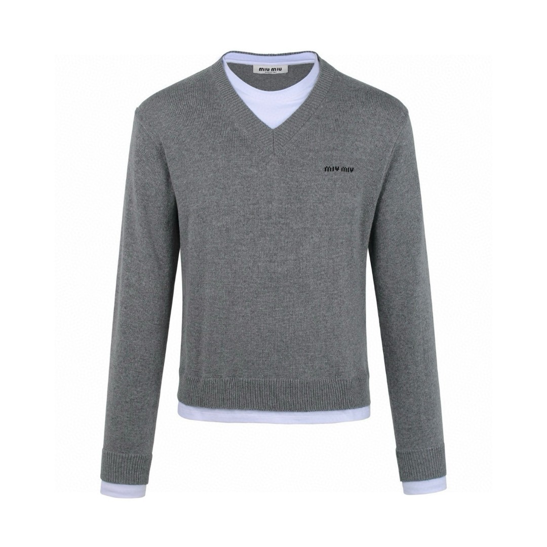 MIU MIU 缪缪 假两件V领羊毛毛衣 长袖 灰色 B0 MMLB61-174K-F0480-S-OOO