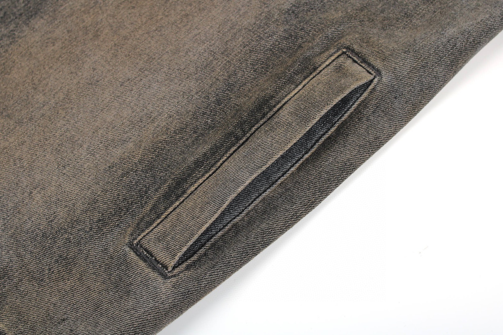 FENDI 芬迪 翻领单排扣套染牛仔衬衫 外套 夹克 长袖 B5 FW1410AT2IF0ZJ4