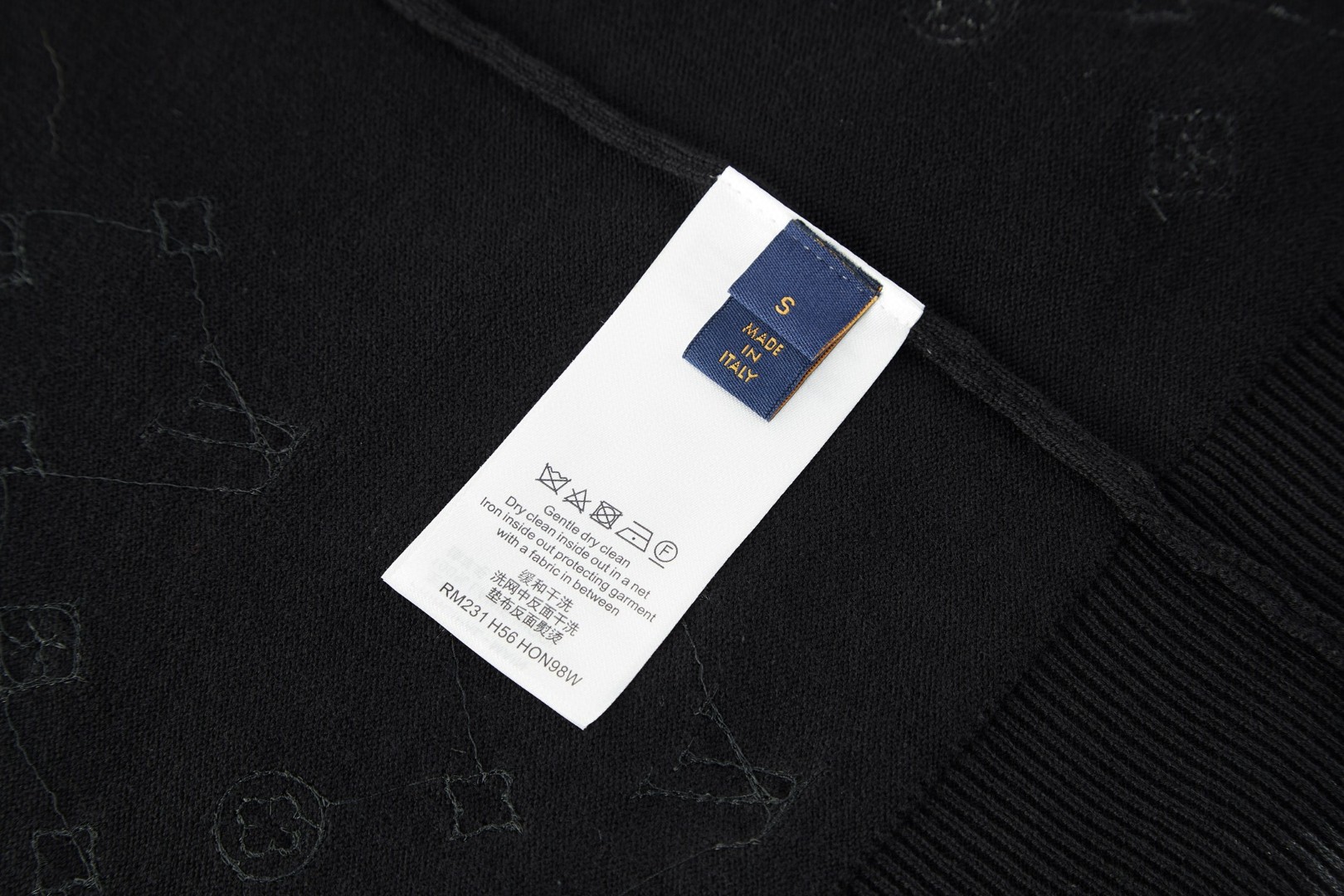 LOUIS VUITTON 路易威登 渐变串珠logo圆领毛衣 针织衫 长袖 黑色 B5 1AIHO8