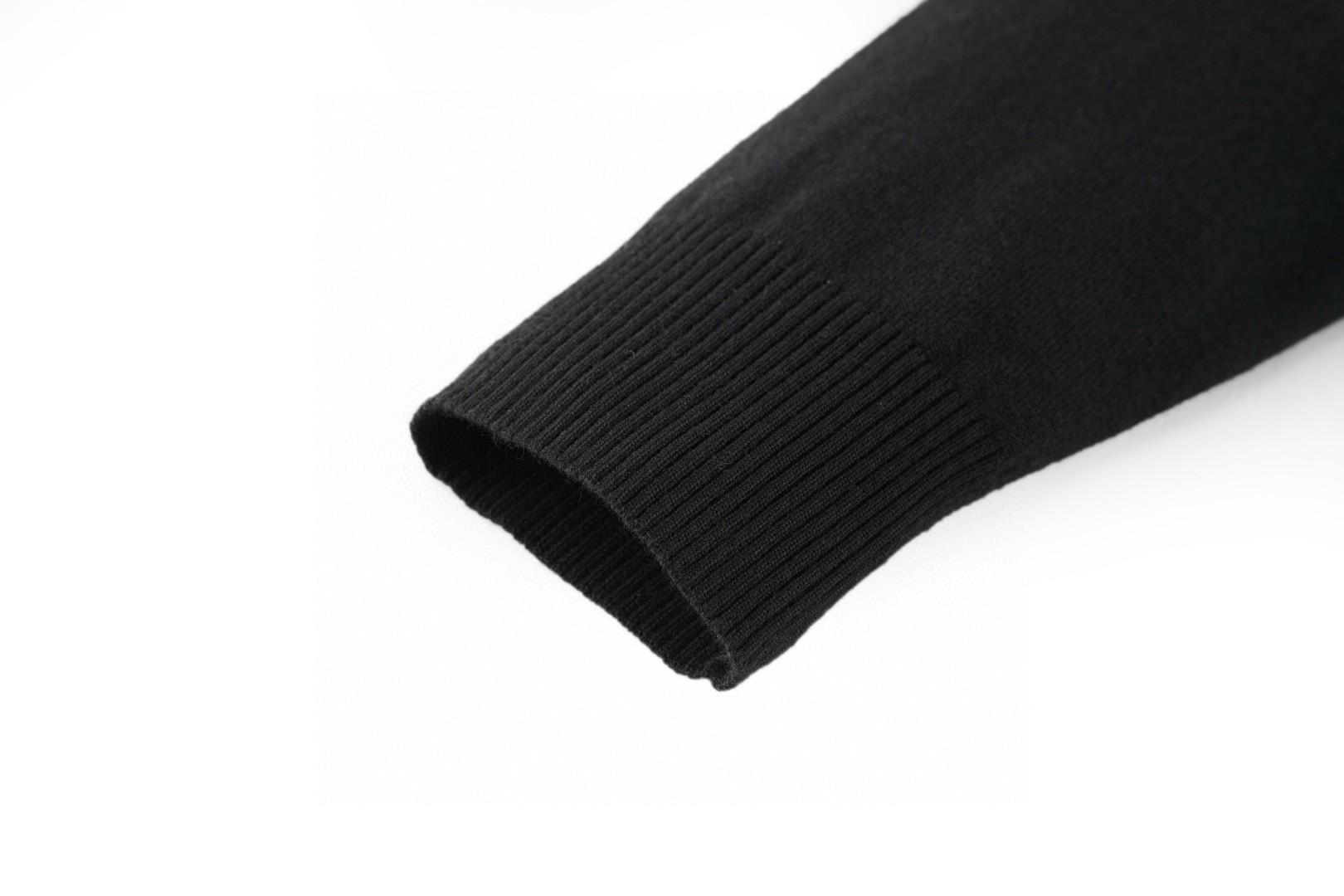 FENDI 芬迪 双F烫五金小标Polo衫 毛衣 针织衫 长袖 黑色 B0 FZC167AU84F0QA1