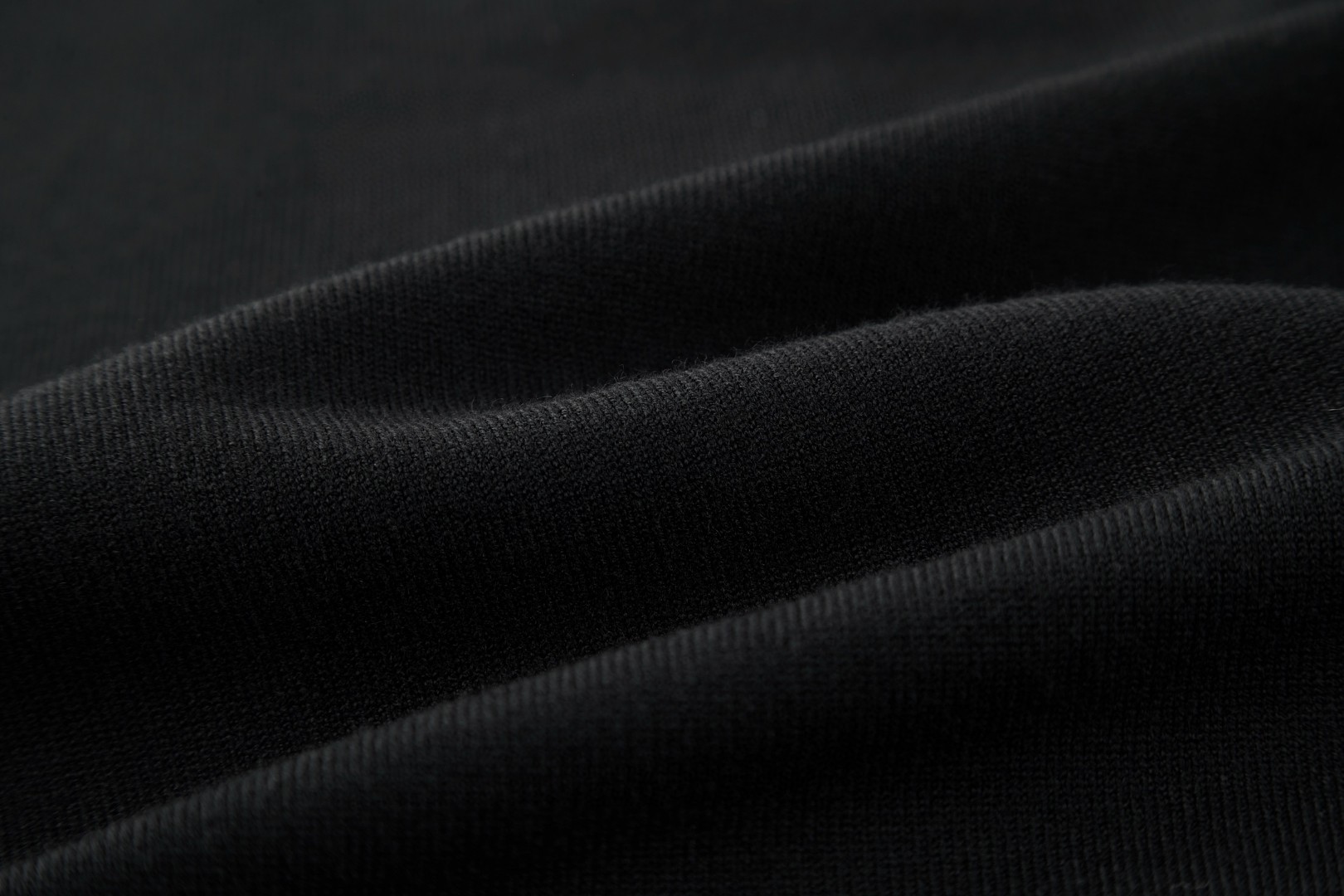 FENDI 芬迪 双F烫五金小标Polo衫 毛衣 针织衫 长袖 黑色 B0 FZC167AU84F0QA1