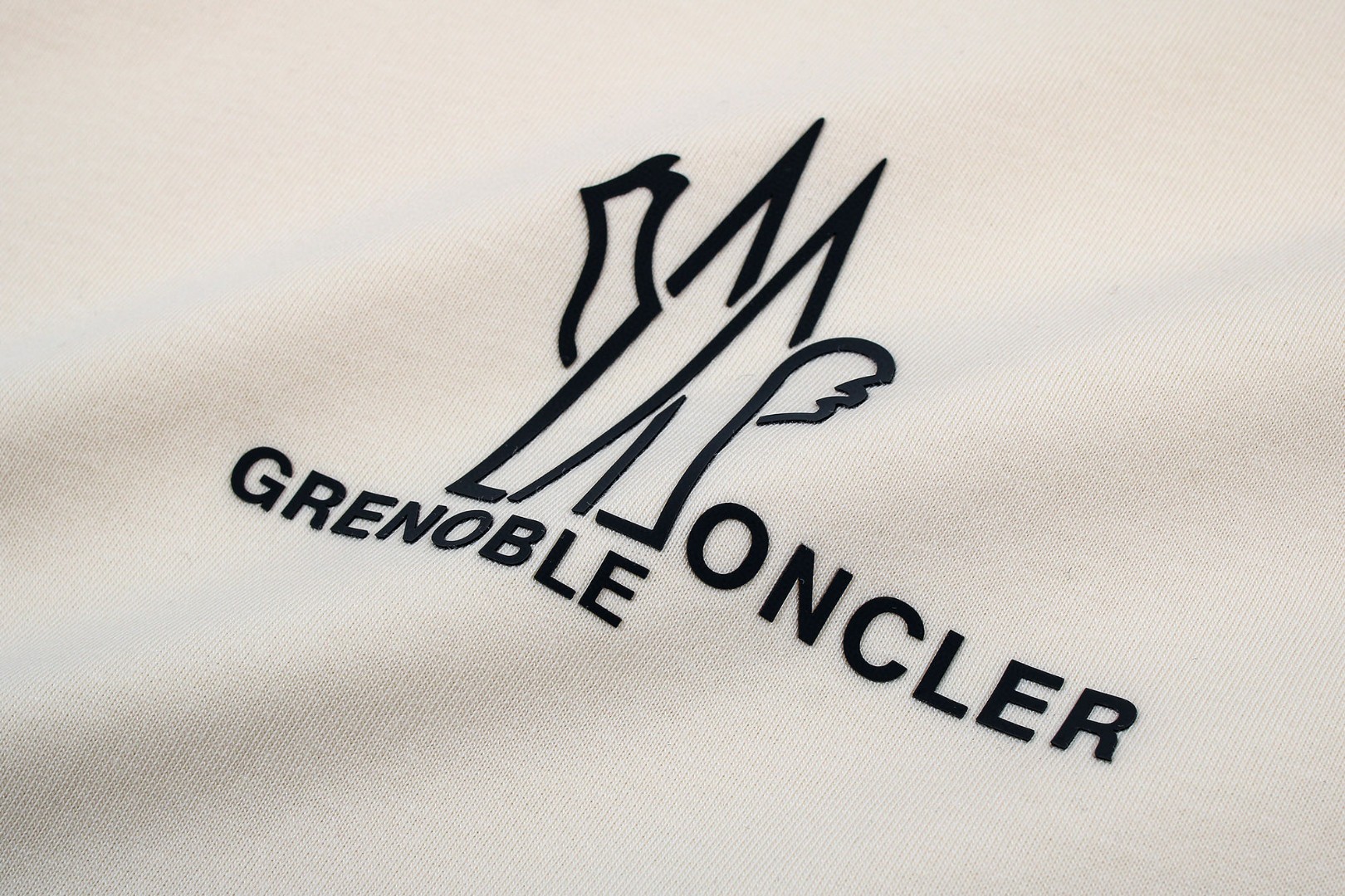 Moncler 蒙口 标识拼接长袖T恤 卫衣 白色 A5 K20978D0000289AZ9041