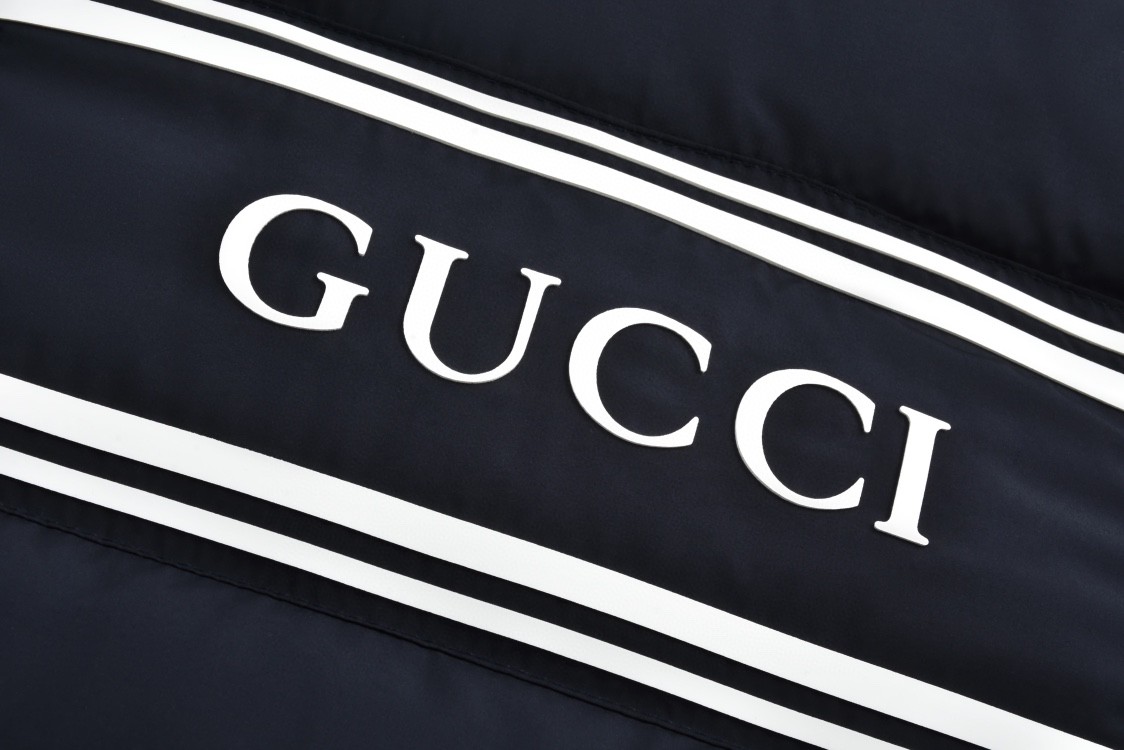 GUCCl 古驰 压膜条纹logo羽绒服 外套 长袖 保暖 海军蓝 D0 794821-Z8BTA-4215